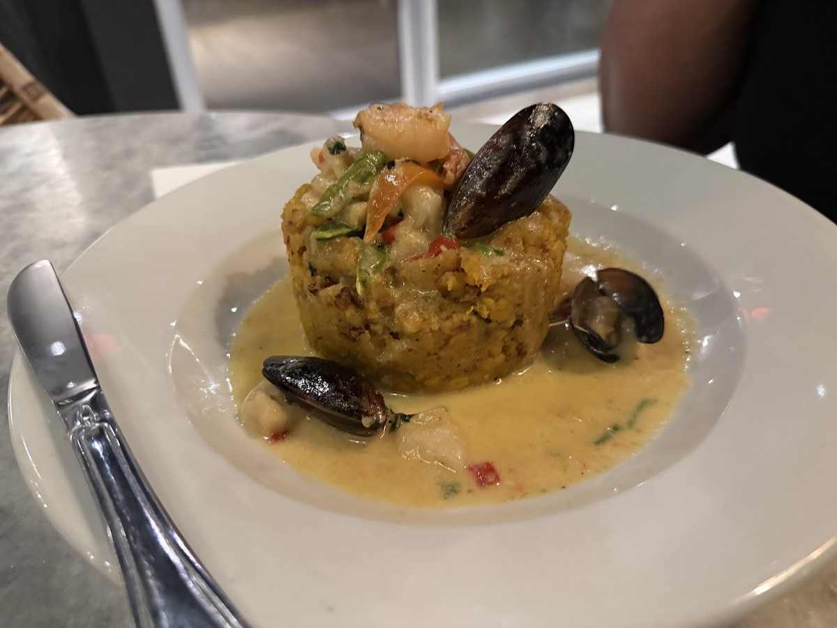 Cinco Restaurant